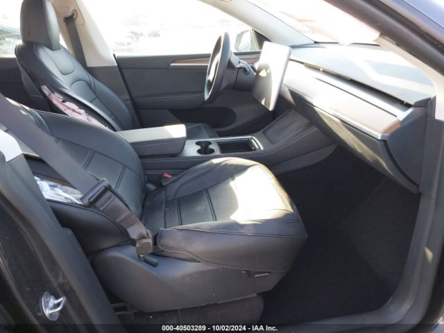 Photo 4 VIN: 7SAYGDED1RF050277 - TESLA MODEL Y 