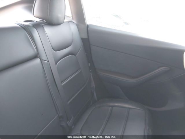 Photo 7 VIN: 7SAYGDED1RF050277 - TESLA MODEL Y 