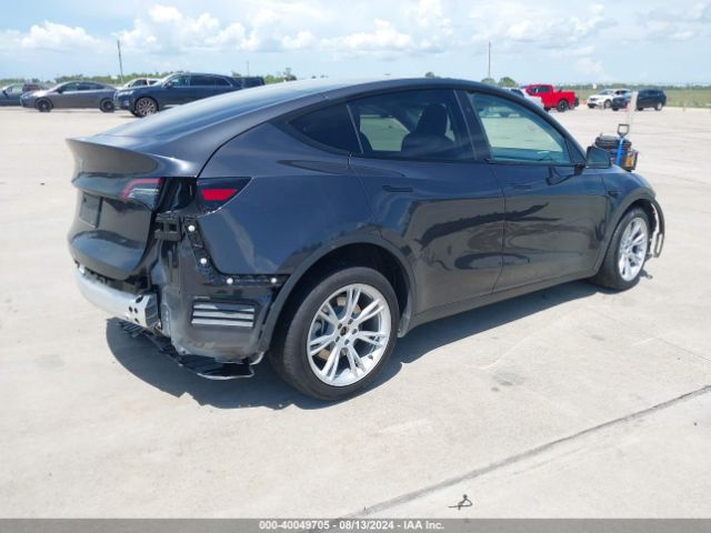 Photo 3 VIN: 7SAYGDED1RF052031 - TESLA MODEL Y 