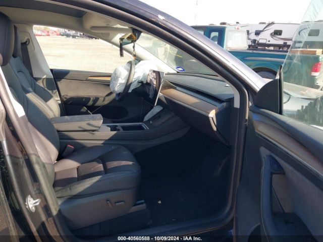 Photo 4 VIN: 7SAYGDED1RF052031 - TESLA MODEL Y 