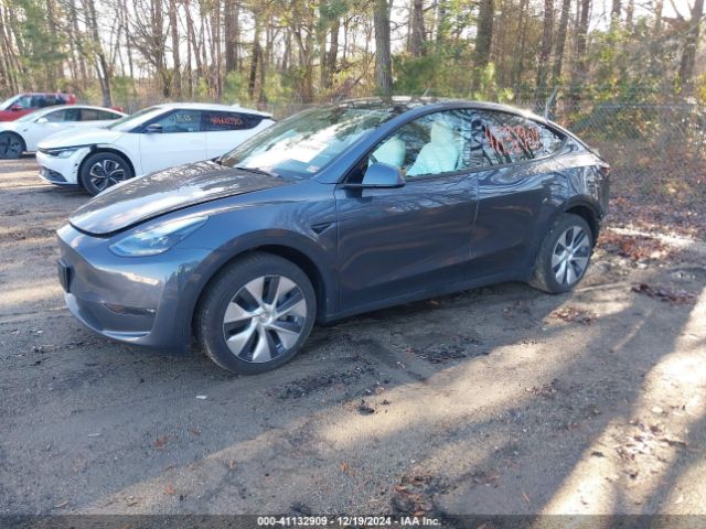 Photo 1 VIN: 7SAYGDED2PF944852 - TESLA MODEL Y 