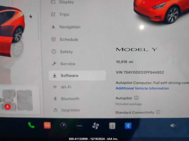 Photo 6 VIN: 7SAYGDED2PF944852 - TESLA MODEL Y 