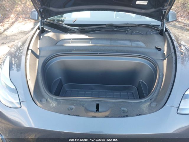 Photo 9 VIN: 7SAYGDED2PF944852 - TESLA MODEL Y 