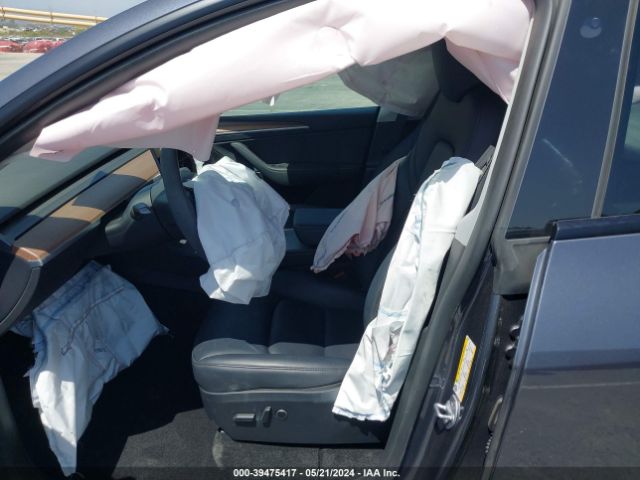 Photo 7 VIN: 7SAYGDED2PF958797 - TESLA MODEL Y 