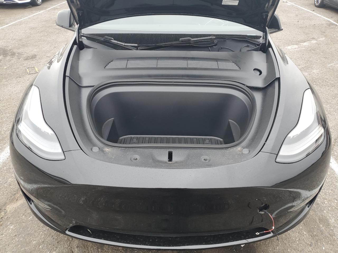 Photo 10 VIN: 7SAYGDED2PF971999 - TESLA MODEL Y 