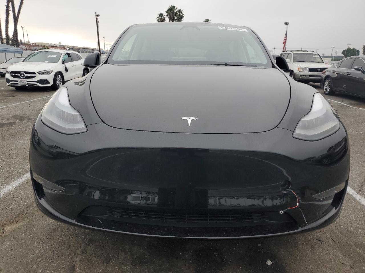 Photo 4 VIN: 7SAYGDED2PF971999 - TESLA MODEL Y 