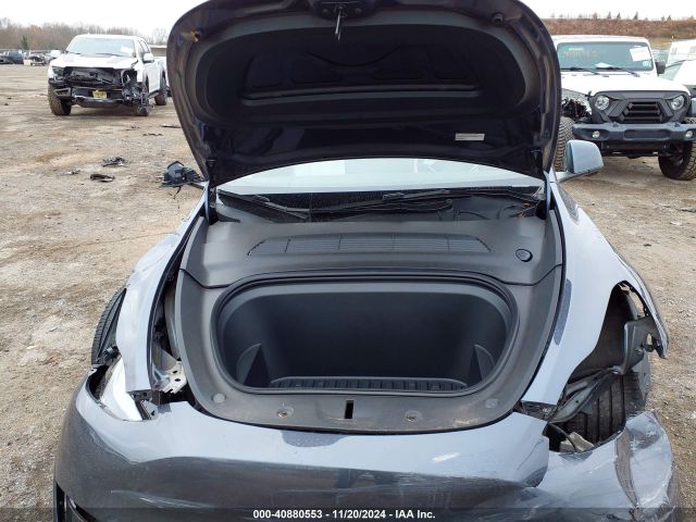 Photo 9 VIN: 7SAYGDED3PF958047 - TESLA MODEL Y 