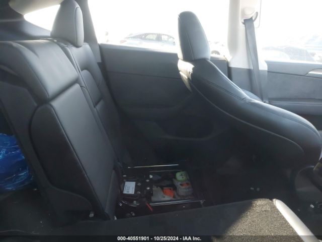 Photo 7 VIN: 7SAYGDED3PF963961 - TESLA MODEL Y 