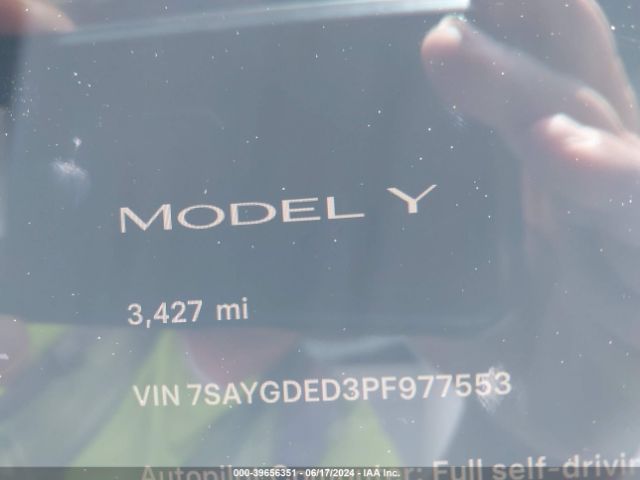 Photo 6 VIN: 7SAYGDED3PF977553 - TESLA MODEL Y 