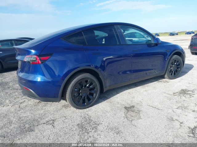 Photo 3 VIN: 7SAYGDED3RF091395 - TESLA MODEL Y 