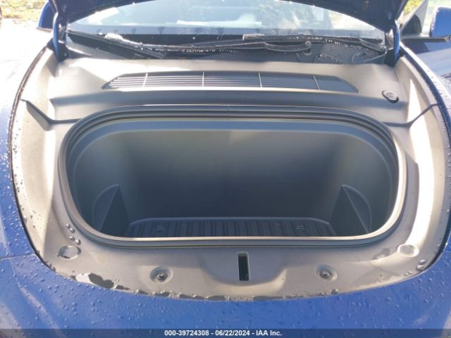 Photo 9 VIN: 7SAYGDED3RF091395 - TESLA MODEL Y 