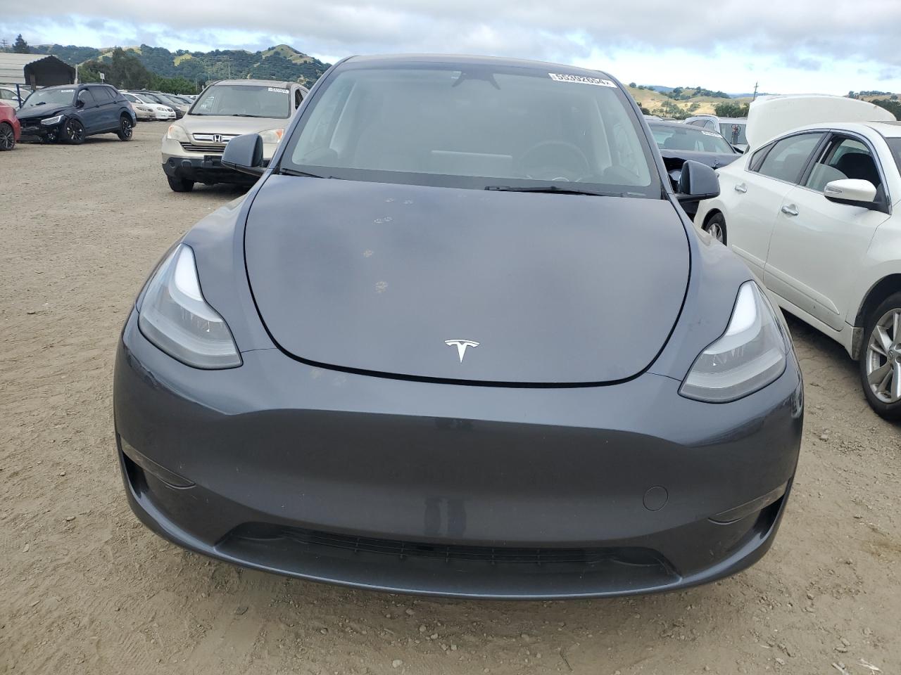 Photo 4 VIN: 7SAYGDED4PF946408 - TESLA MODEL Y 