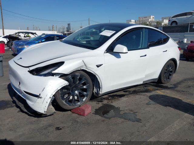 Photo 1 VIN: 7SAYGDED5PF941508 - TESLA MODEL Y 