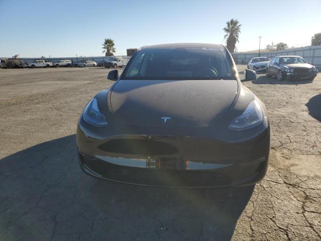 Photo 4 VIN: 7SAYGDED5PF970801 - TESLA MODEL Y 