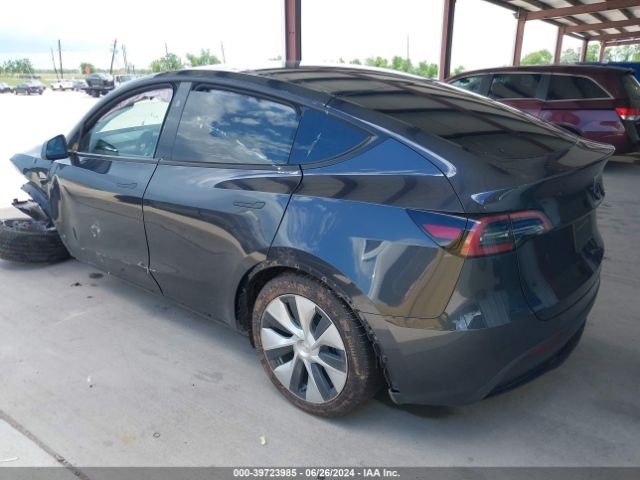 Photo 2 VIN: 7SAYGDED5RF034308 - TESLA MODEL Y 