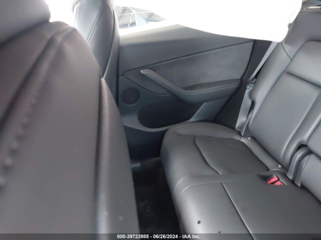 Photo 7 VIN: 7SAYGDED5RF034308 - TESLA MODEL Y 