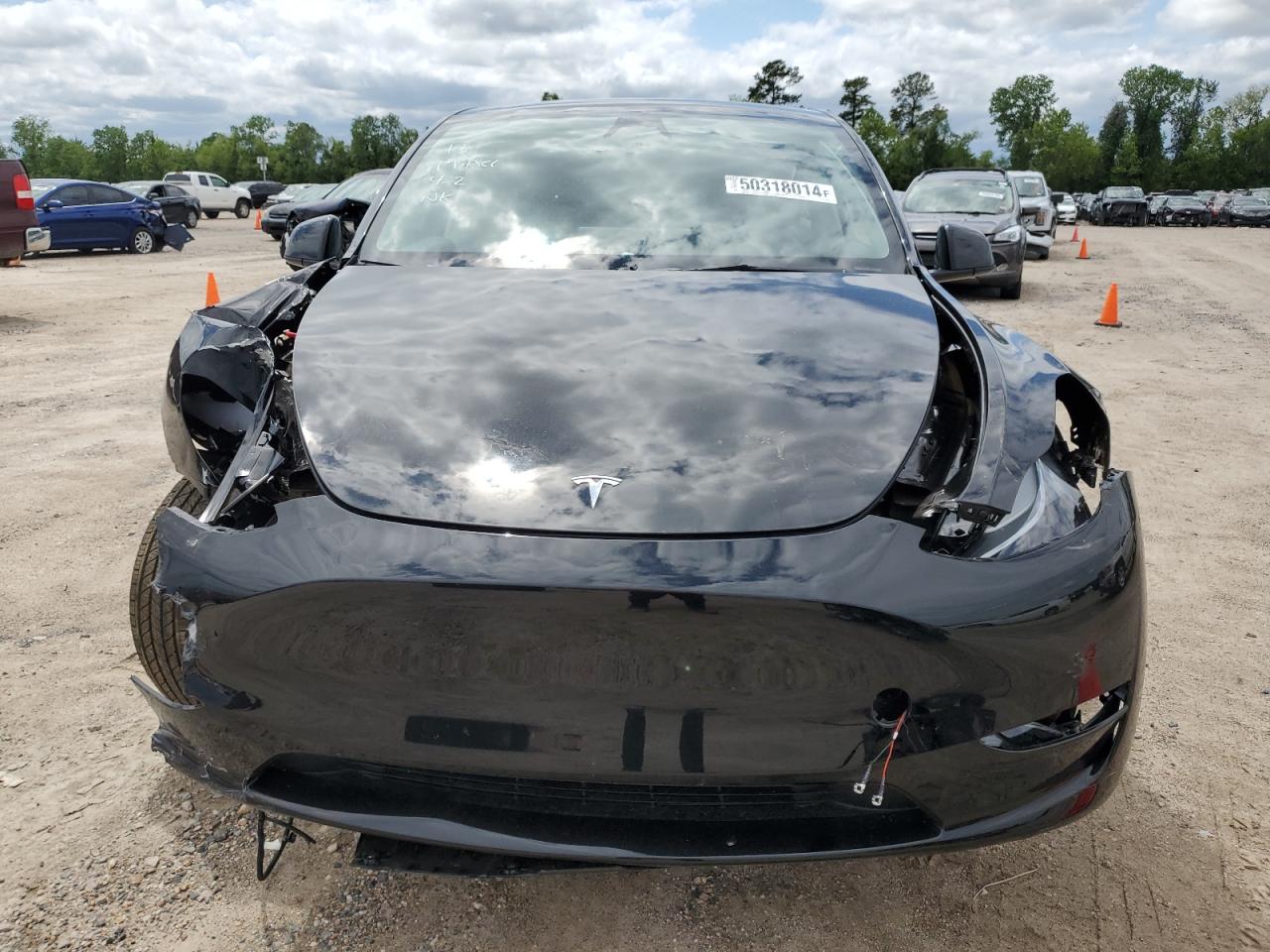 Photo 4 VIN: 7SAYGDED6PF962125 - TESLA MODEL Y 