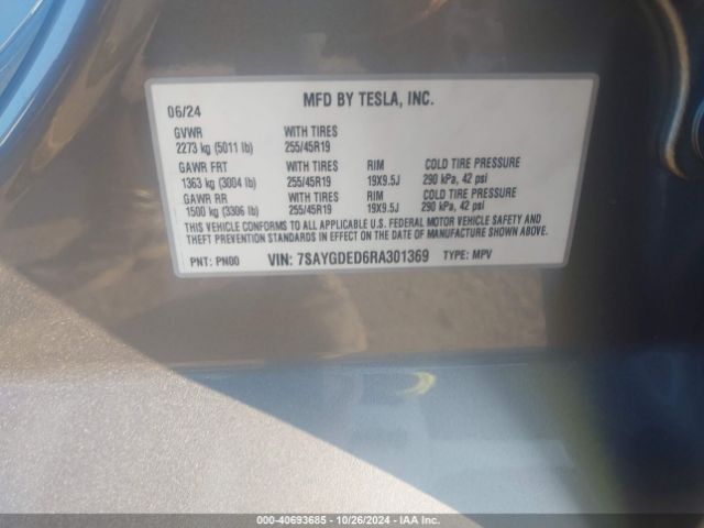 Photo 8 VIN: 7SAYGDED6RA301369 - TESLA MODEL Y 