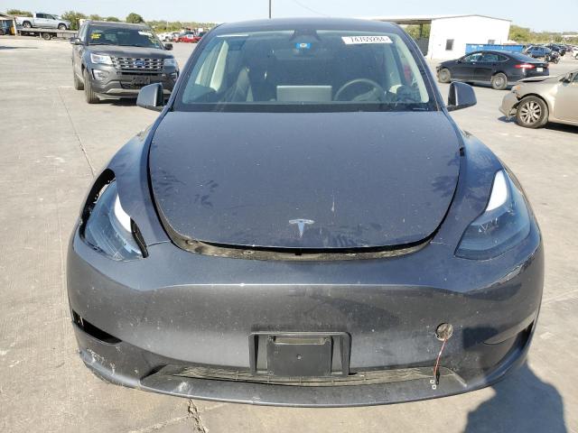 Photo 4 VIN: 7SAYGDED7PF957158 - TESLA MODEL Y 