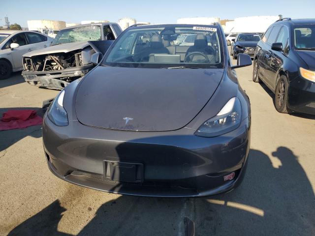 Photo 4 VIN: 7SAYGDED7PF966717 - TESLA MODEL Y 