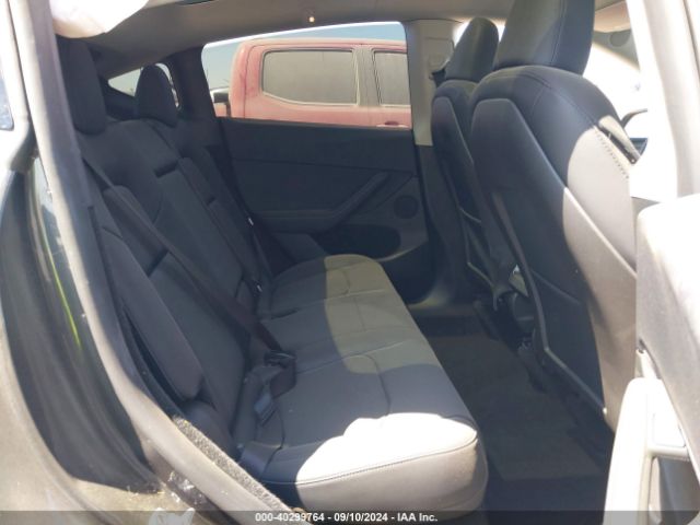 Photo 7 VIN: 7SAYGDED7RF101989 - TESLA MODEL Y 