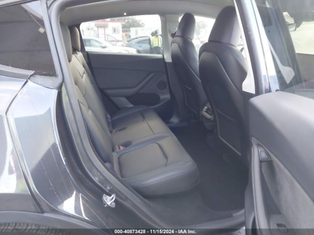 Photo 7 VIN: 7SAYGDED7RF118548 - TESLA MODEL Y 