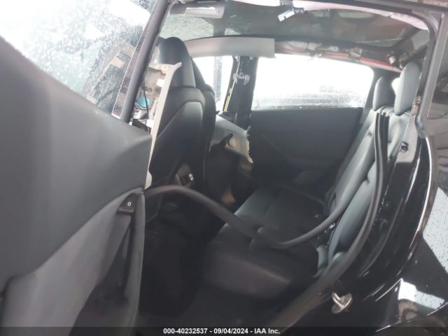 Photo 7 VIN: 7SAYGDED8RF053547 - TESLA MODEL Y 