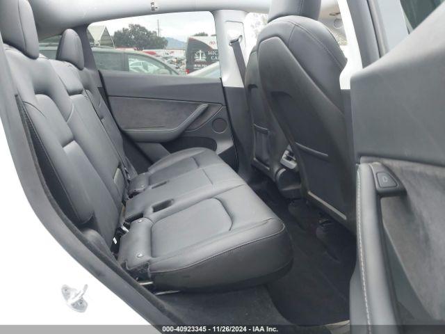 Photo 7 VIN: 7SAYGDED8RF084555 - TESLA MODEL Y 