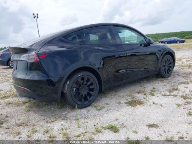 Photo 3 VIN: 7SAYGDED8RF088248 - TESLA MODEL Y 