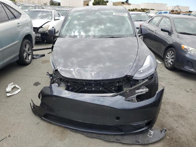 Photo 4 VIN: 7SAYGDED8RF119191 - TESLA MODEL Y 