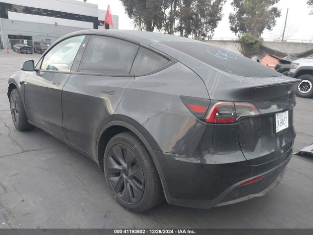 Photo 2 VIN: 7SAYGDED8RF208663 - TESLA MODEL Y 