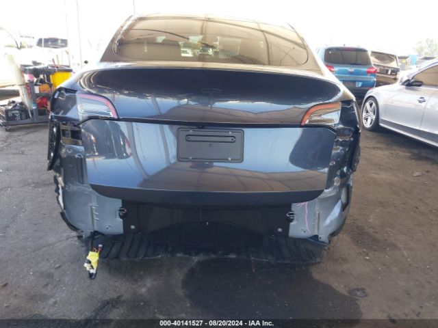 Photo 5 VIN: 7SAYGDEDXRF048124 - TESLA MODEL Y 