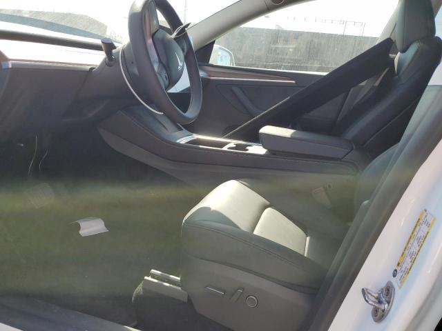 Photo 6 VIN: 7SAYGDEDXRF110766 - TESLA MODEL Y 