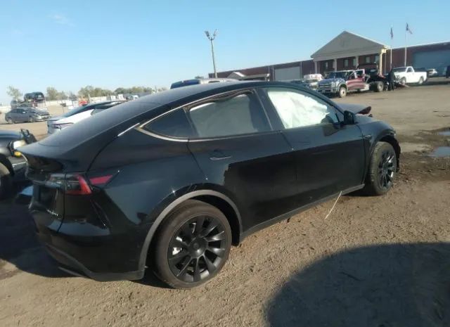 Photo 3 VIN: 7SAYGDEE0NA007386 - TESLA MODEL Y 