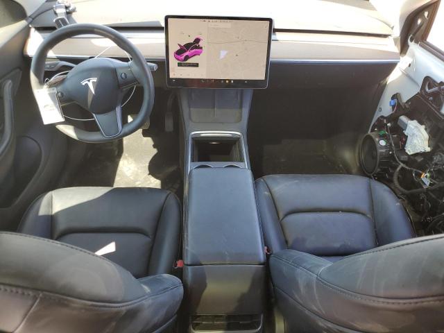 Photo 7 VIN: 7SAYGDEE0NF340478 - TESLA MODEL Y 