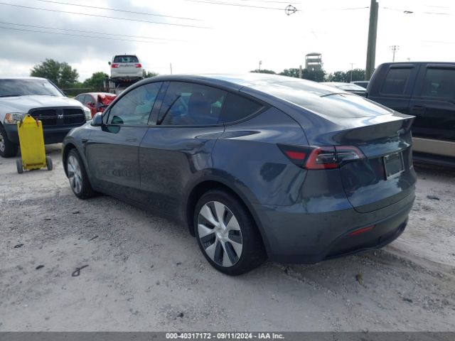 Photo 2 VIN: 7SAYGDEE0NF361489 - TESLA MODEL Y 