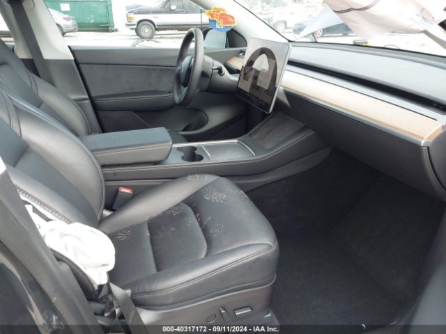 Photo 4 VIN: 7SAYGDEE0NF361489 - TESLA MODEL Y 