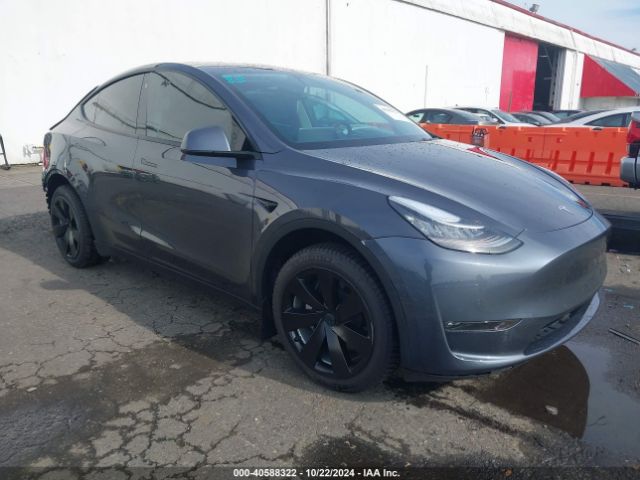 Photo 0 VIN: 7SAYGDEE0NF407564 - TESLA MODEL Y 