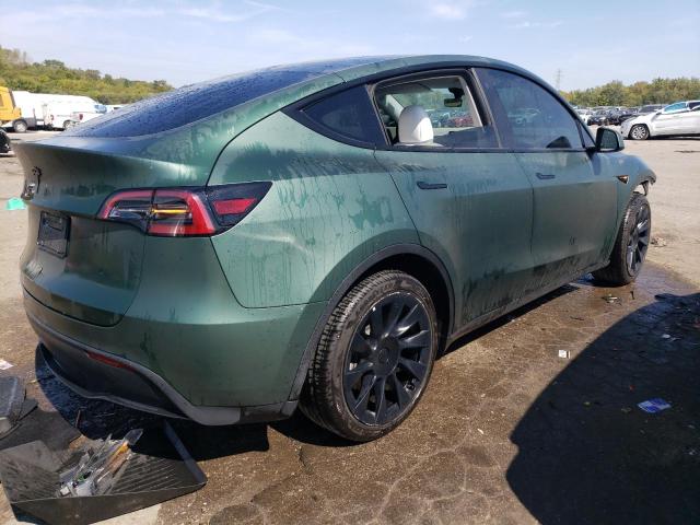 Photo 2 VIN: 7SAYGDEE0NF446218 - TESLA MODEL Y 