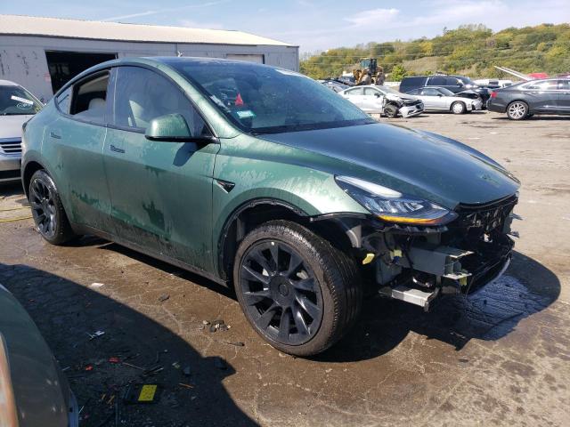 Photo 3 VIN: 7SAYGDEE0NF446218 - TESLA MODEL Y 