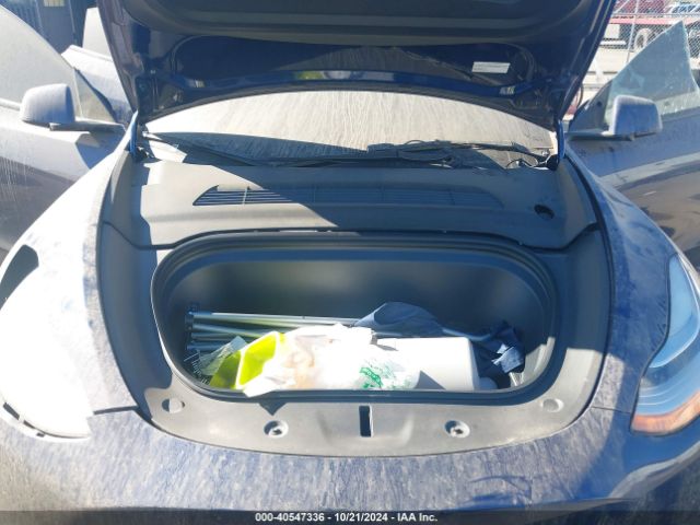 Photo 9 VIN: 7SAYGDEE0NF481051 - TESLA MODEL Y 