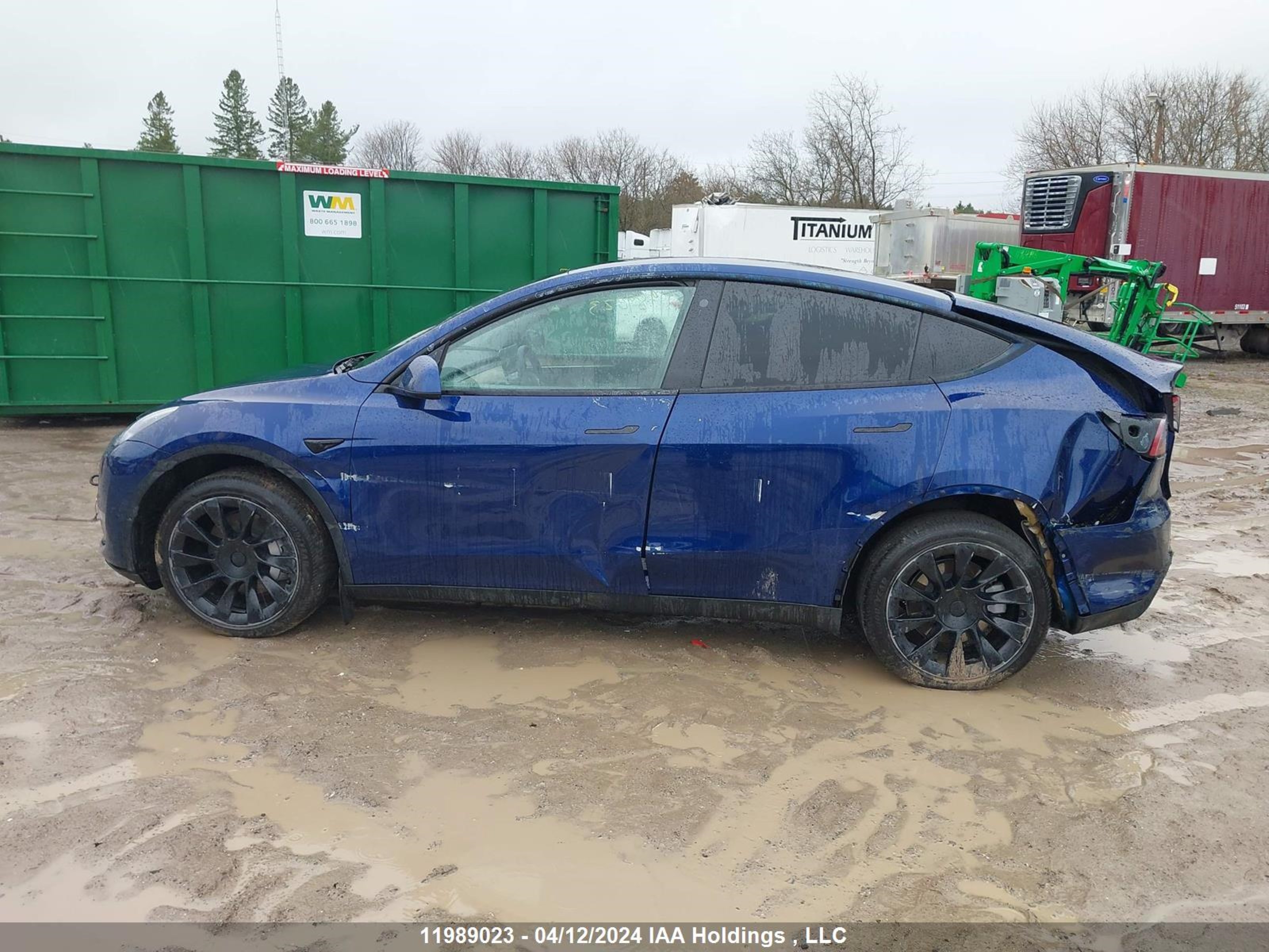 Photo 13 VIN: 7SAYGDEE0NF576337 - TESLA MODEL Y 