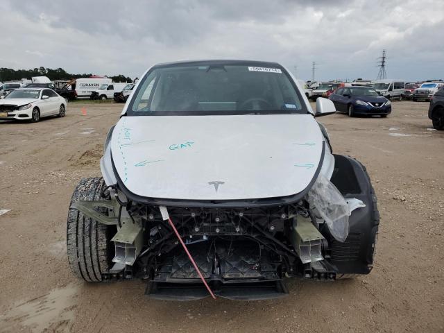 Photo 4 VIN: 7SAYGDEE0PA070071 - TESLA MODEL Y 