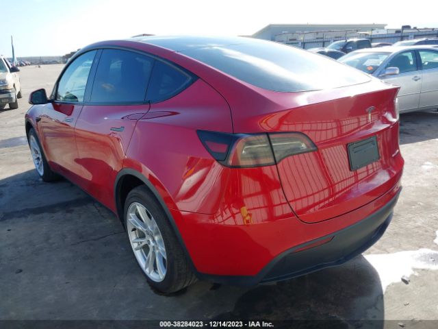 Photo 2 VIN: 7SAYGDEE0PA088070 - TESLA MODEL Y 