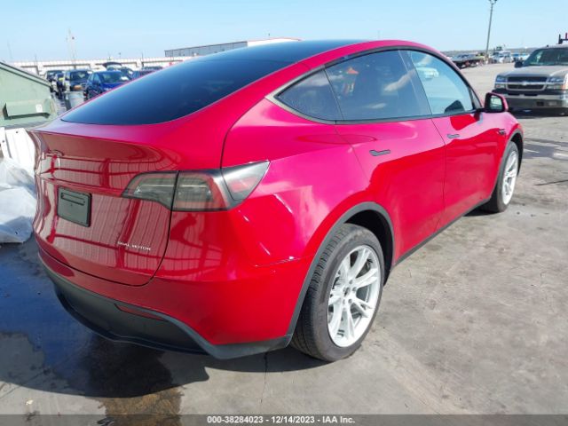 Photo 3 VIN: 7SAYGDEE0PA088070 - TESLA MODEL Y 