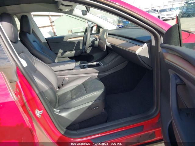 Photo 4 VIN: 7SAYGDEE0PA088070 - TESLA MODEL Y 