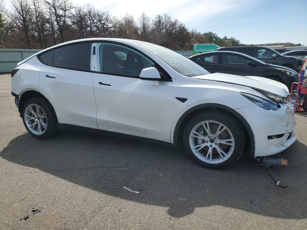 Photo 3 VIN: 7SAYGDEE0PA093219 - TESLA MODEL Y 