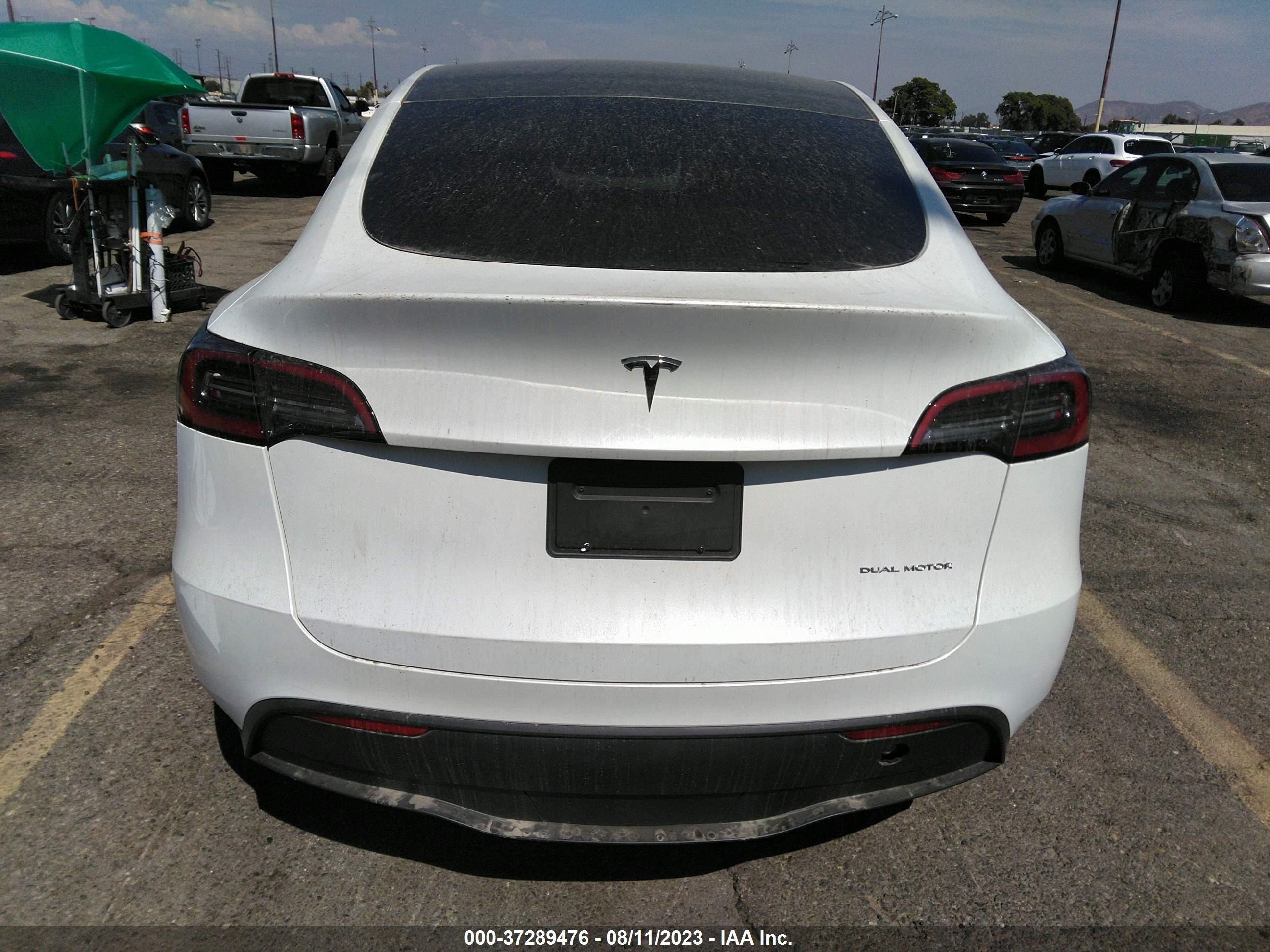 Photo 15 VIN: 7SAYGDEE0PA096380 - TESLA MODEL Y 