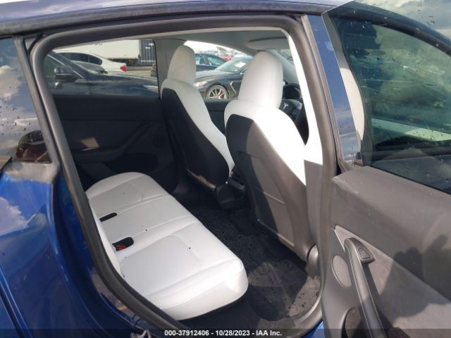 Photo 7 VIN: 7SAYGDEE0PA102405 - TESLA MODEL Y 