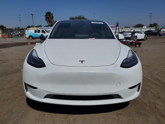 Photo 4 VIN: 7SAYGDEE0PA112111 - TESLA MODEL Y 